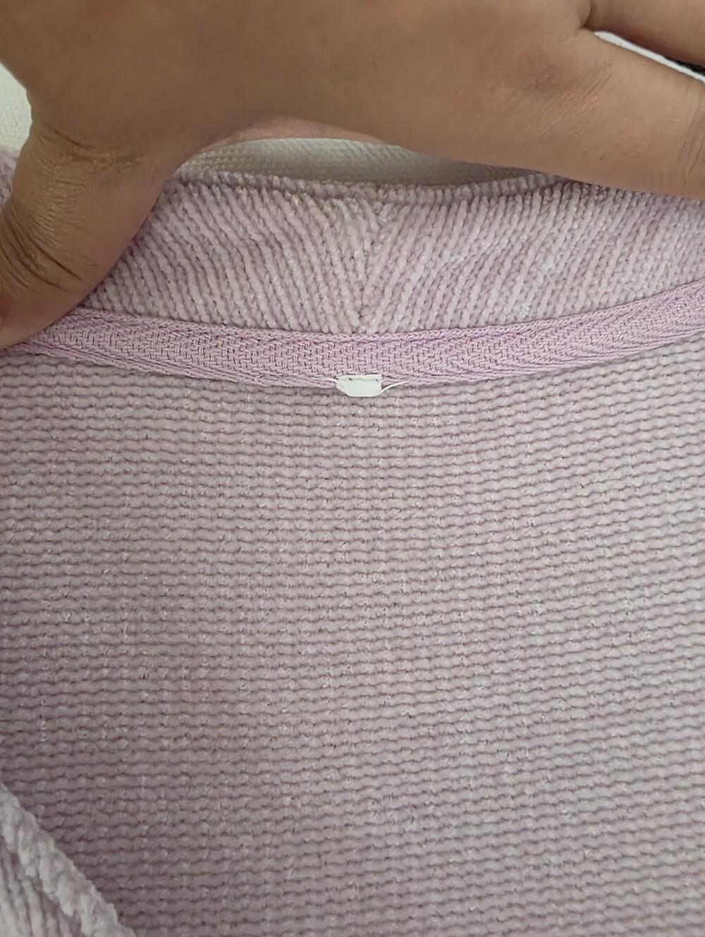 Alo Yoga Chenille Chalet Cardigan - Picture 3 of 3